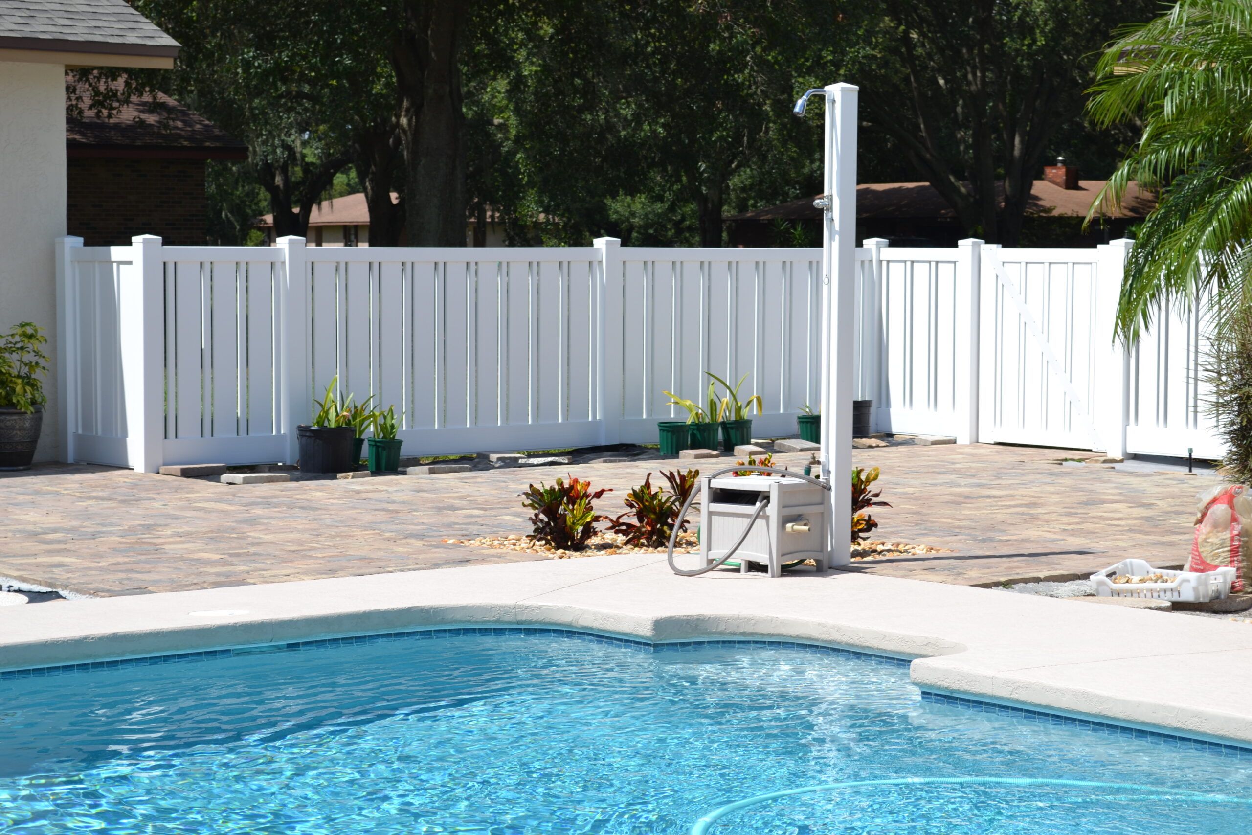 kensington pool fence