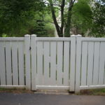gated vinyl fencing