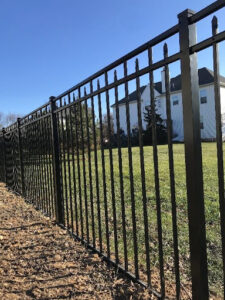 aluminum fence around pool
